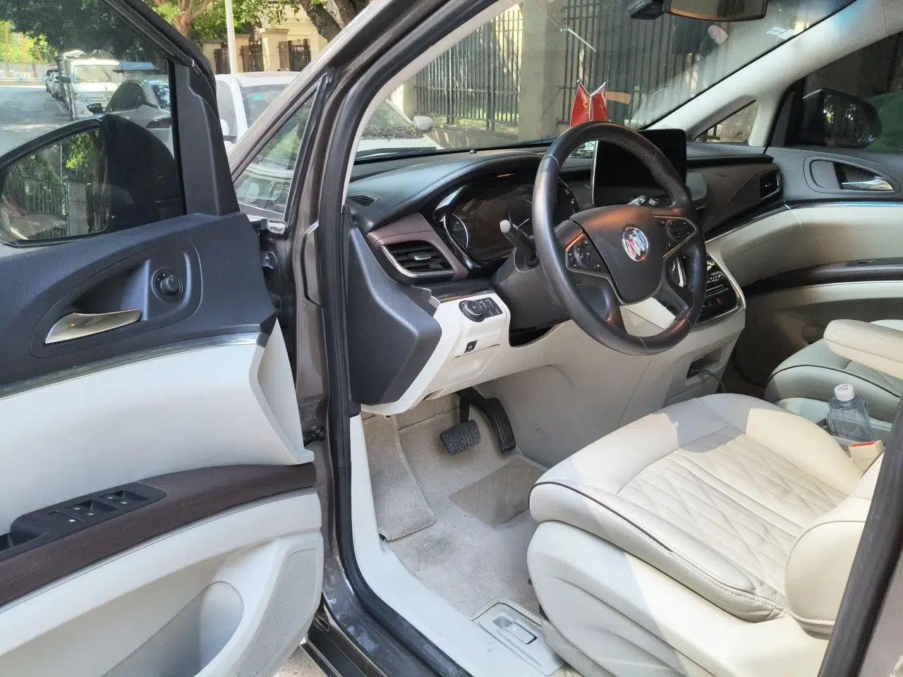 Buick GL8 2022 Land Business Class 652T Luxury Model — миниатюра 16