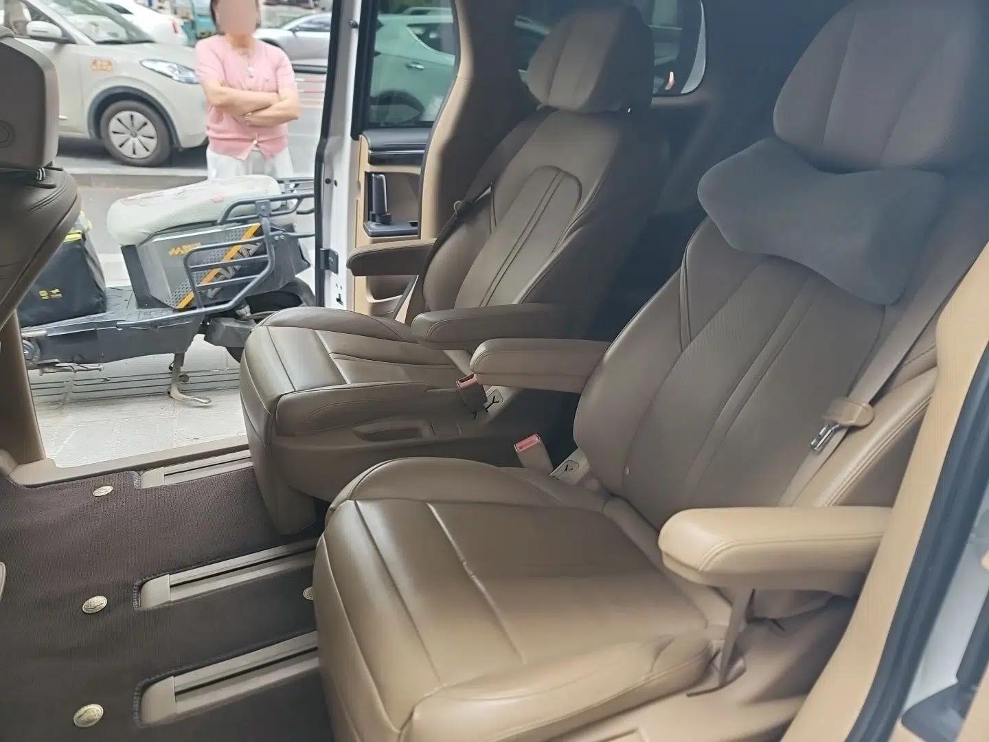 Buick GL8 2017 ES 28T Flagship Model China V Standard — миниатюра 17