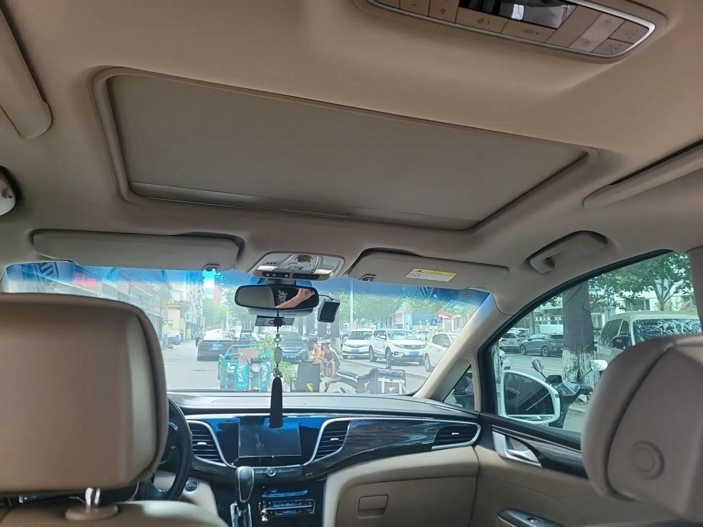 Buick GL8 2017 ES 28T Flagship Model China V Standard — миниатюра 18