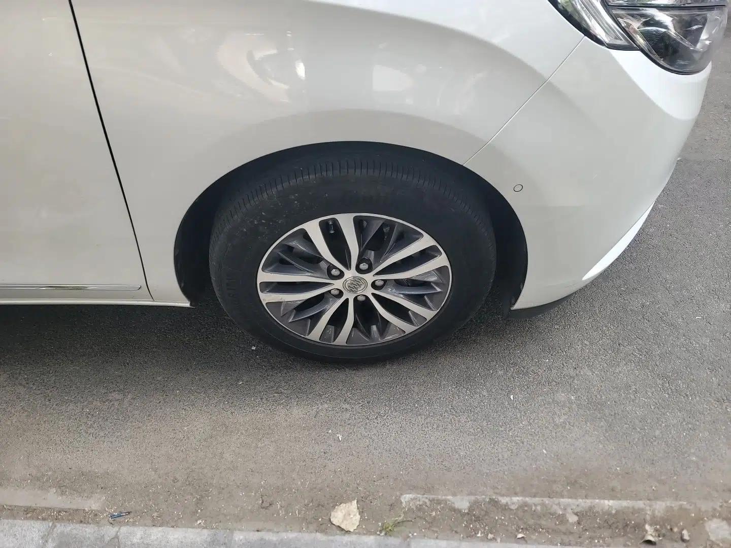 Buick GL8 2017 ES 28T Flagship Model China V Standard — миниатюра 8
