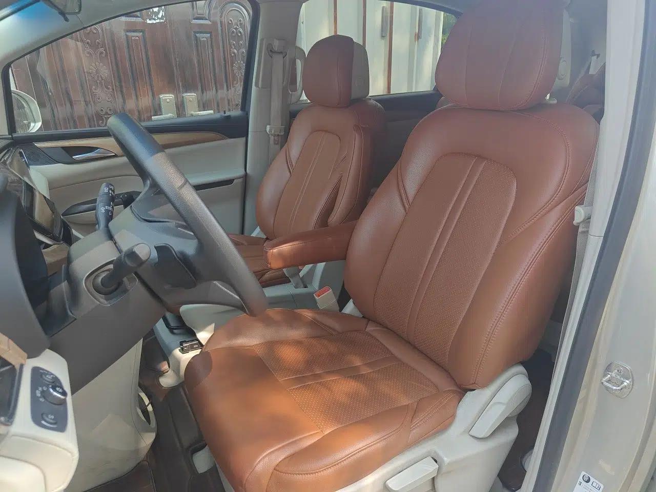 Buick GL8 2017 ES 28T Comfort Model China V Standard — миниатюра 15