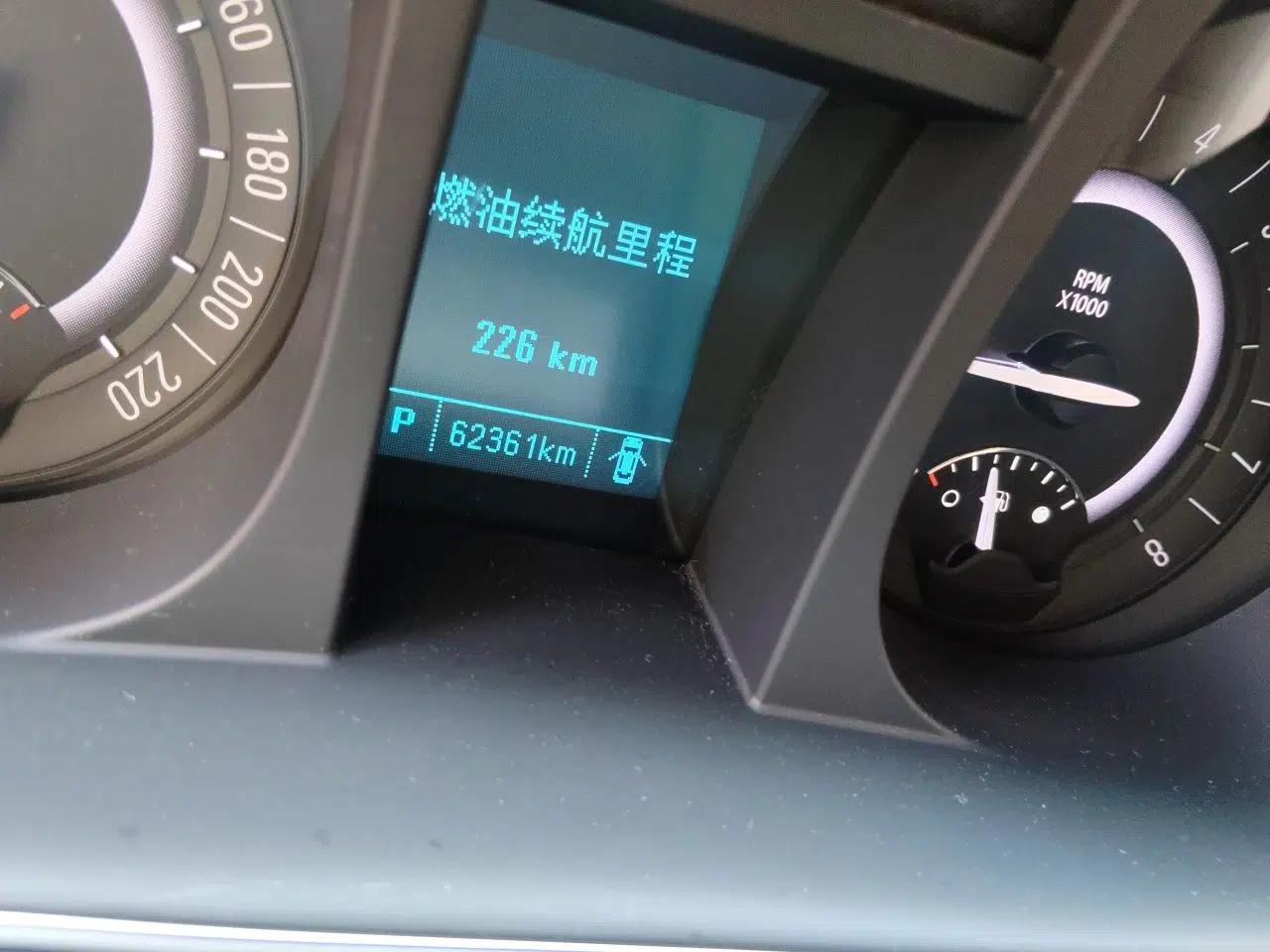 Buick GL8 2017 25S Comfort Version China V Standard — миниатюра 12