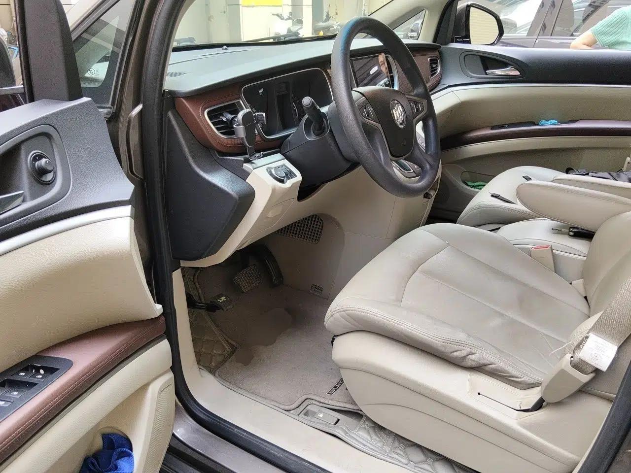 Buick GL8 2017 25S Comfort Version China V Standard — миниатюра 16