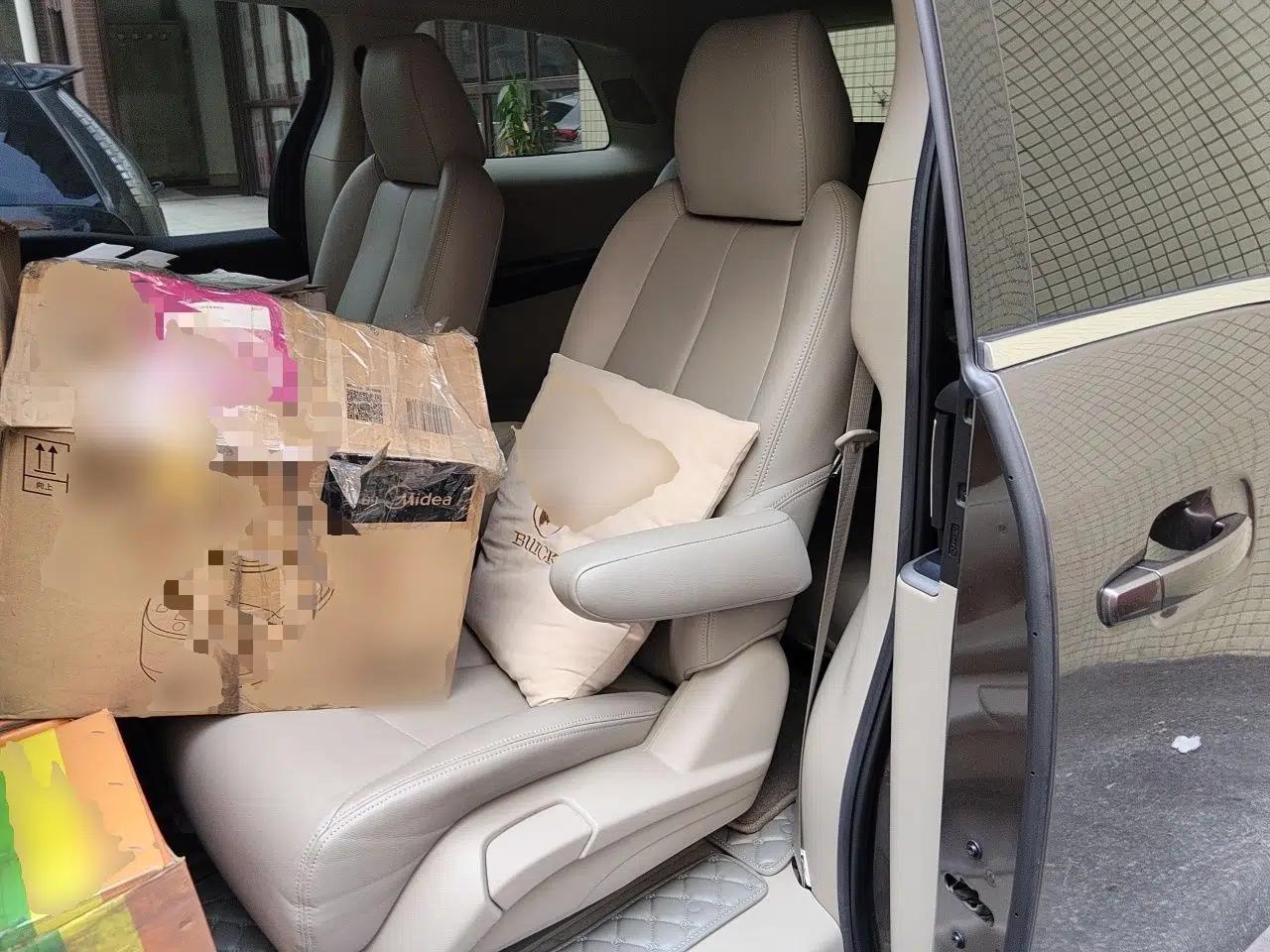 Buick GL8 2017 25S Comfort Version China V Standard — миниатюра 17