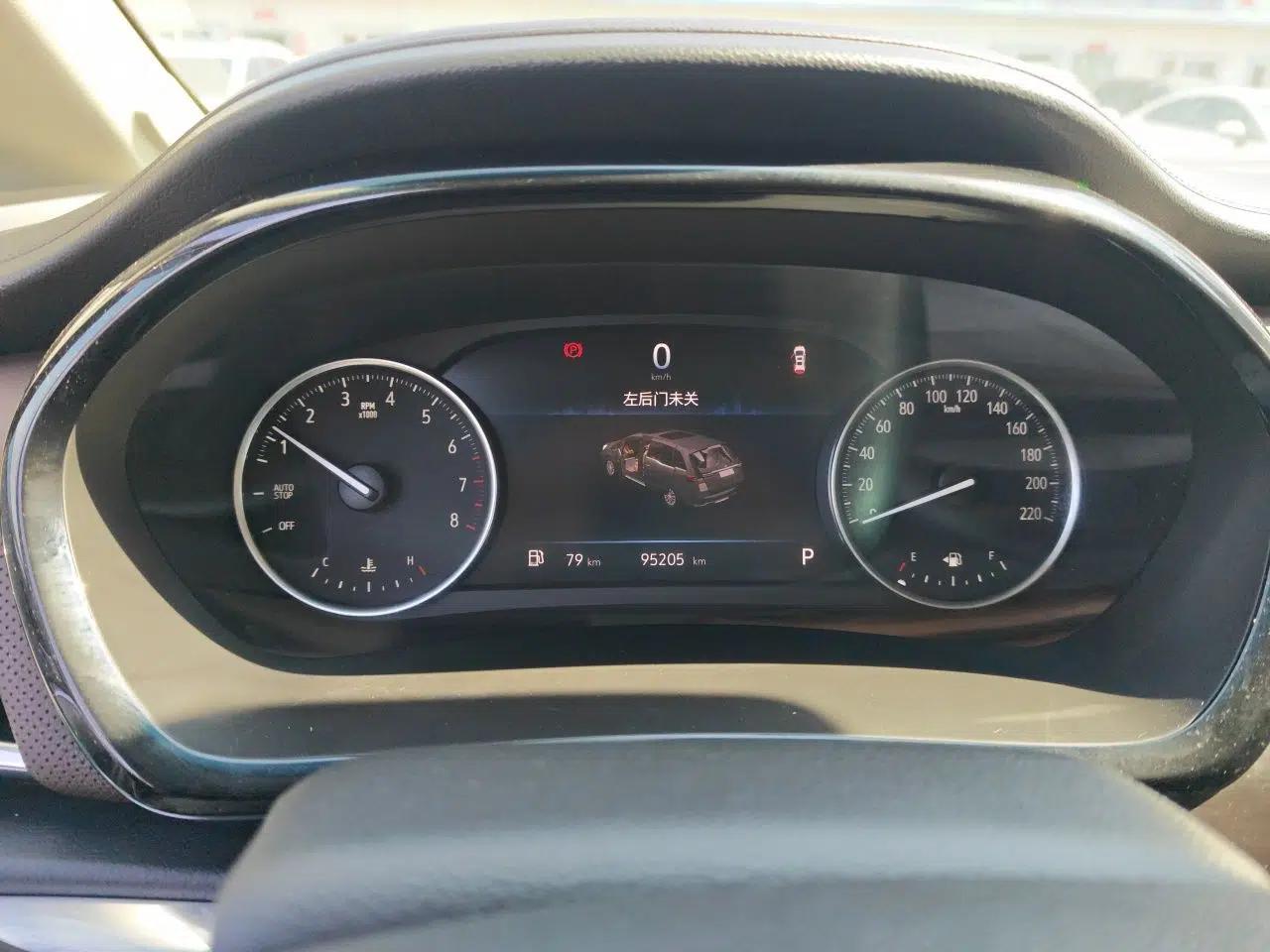Buick GL8 2023 Land Executive Class Smart Enjoyment Model — миниатюра 11