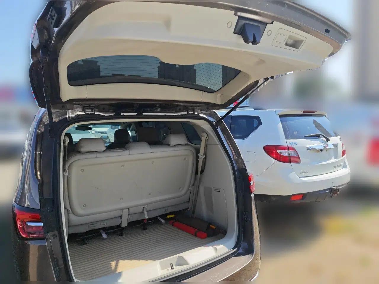 Buick GL8 2023 Land Executive Class Smart Enjoyment Model — миниатюра 19
