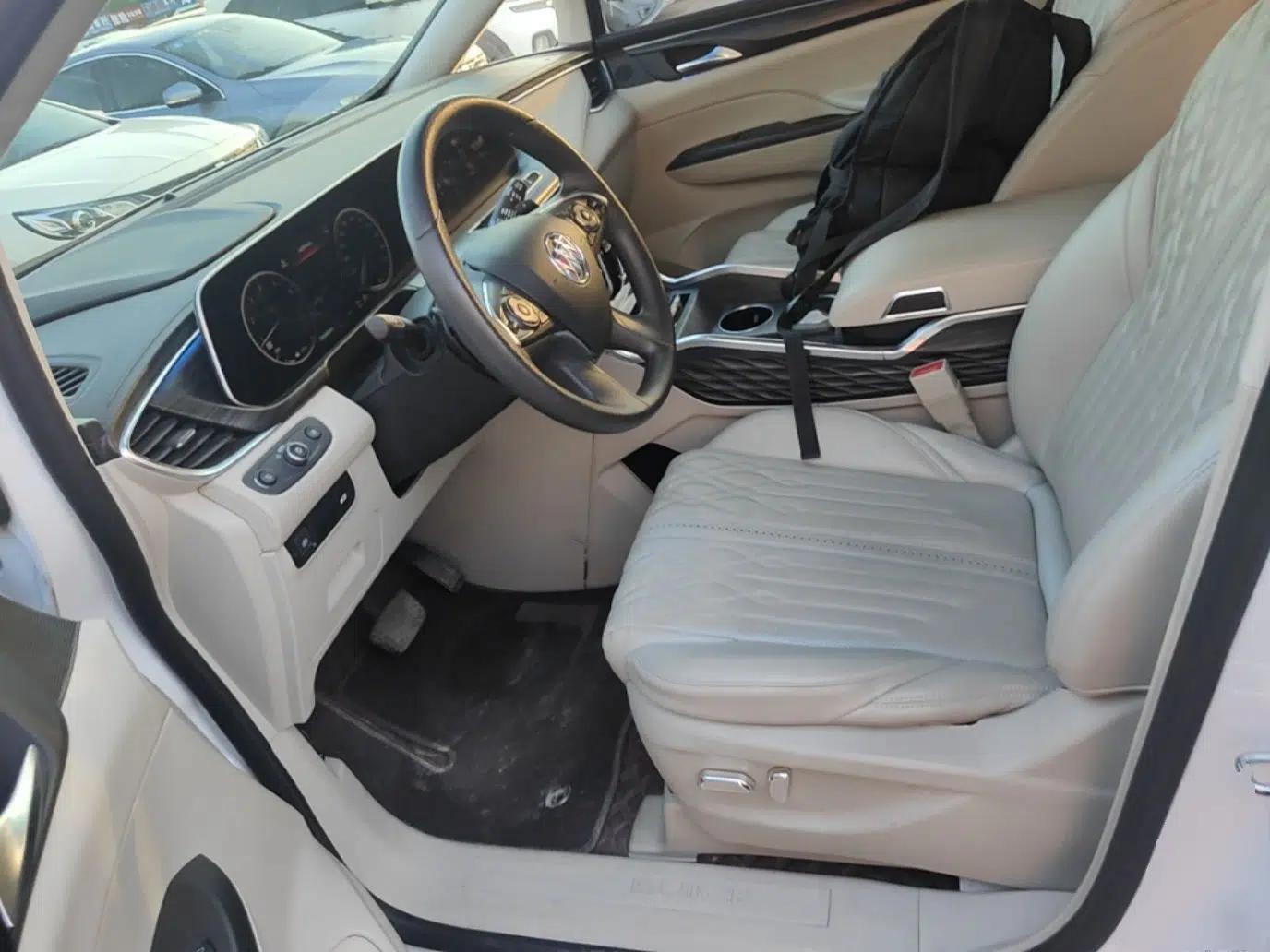 Buick GL8 2023 ES Lu Zun Comfort Model — миниатюра 17