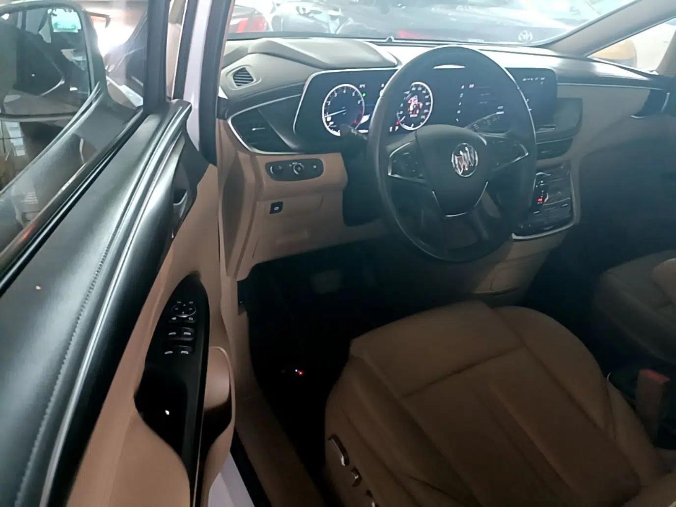 Buick GL8 2021 ES Land Cruiser 653T Luxury Edition — миниатюра 18
