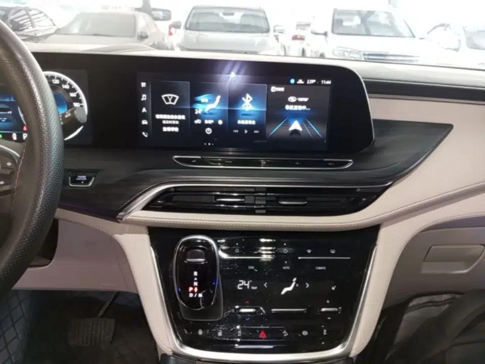 Buick GL8 2021 ES Landtrek 653T Comfort Edition — миниатюра 15