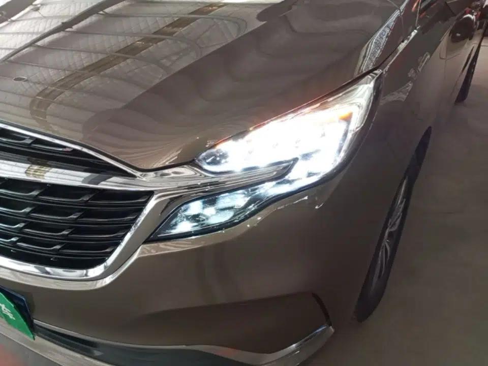 Buick GL8 2021 ES Landtrek 653T Comfort Edition — миниатюра 8
