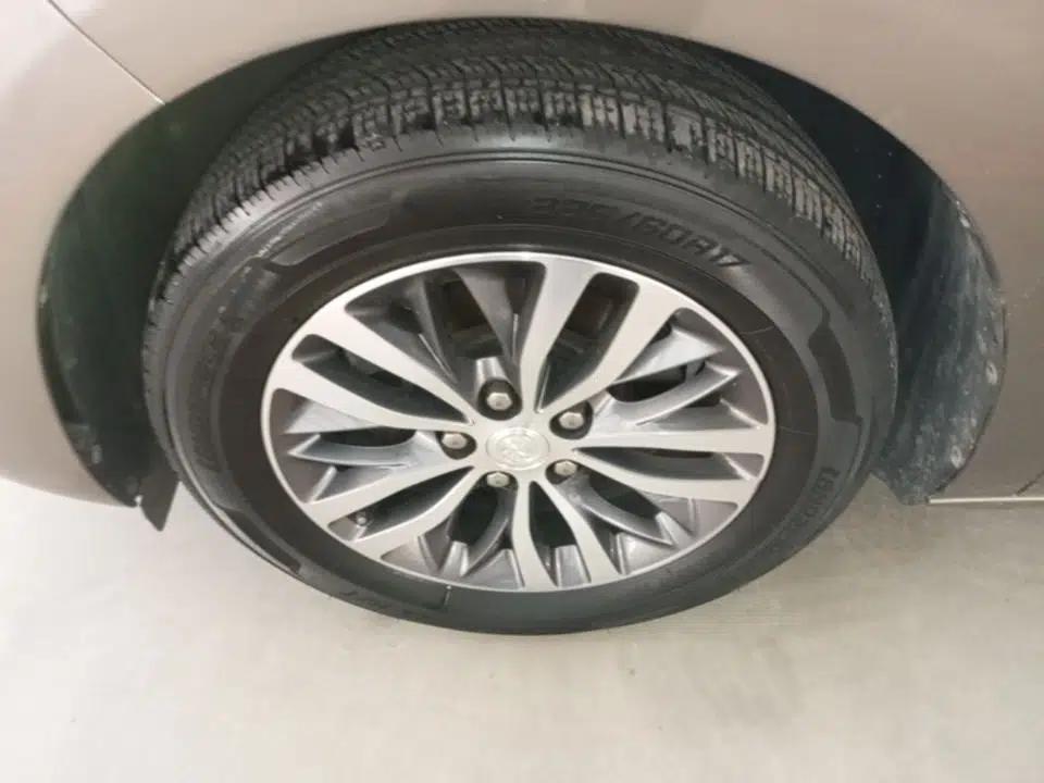 Buick GL8 2021 ES Landtrek 653T Comfort Edition — миниатюра 10