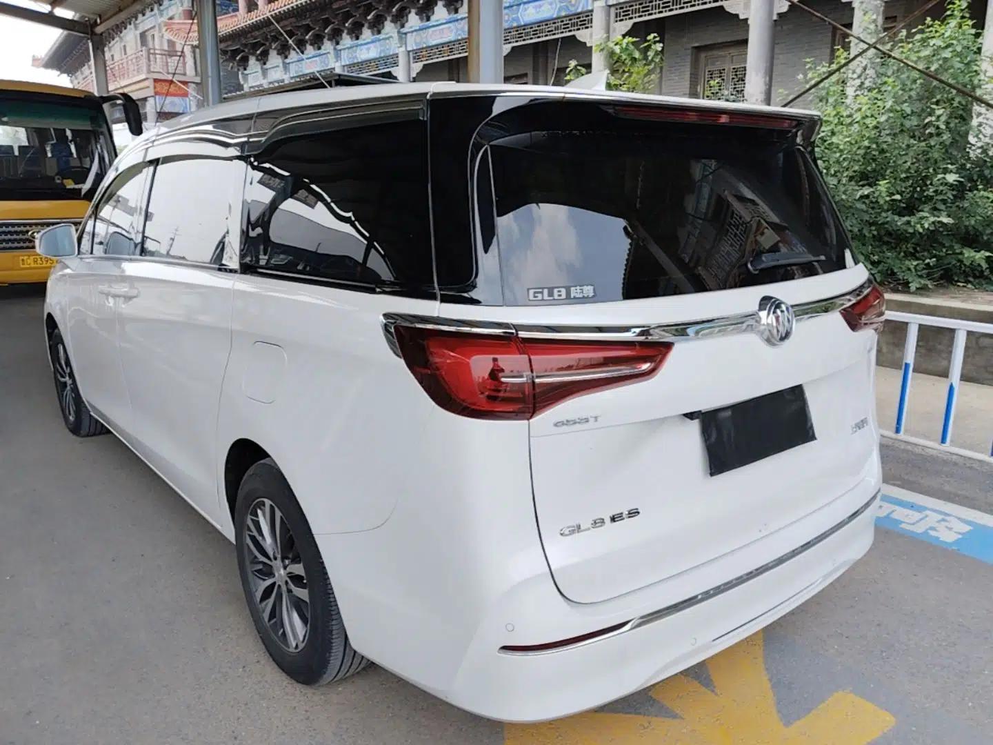 Buick GL8 2021 ES Landtrek 653T Comfort Edition — миниатюра 4
