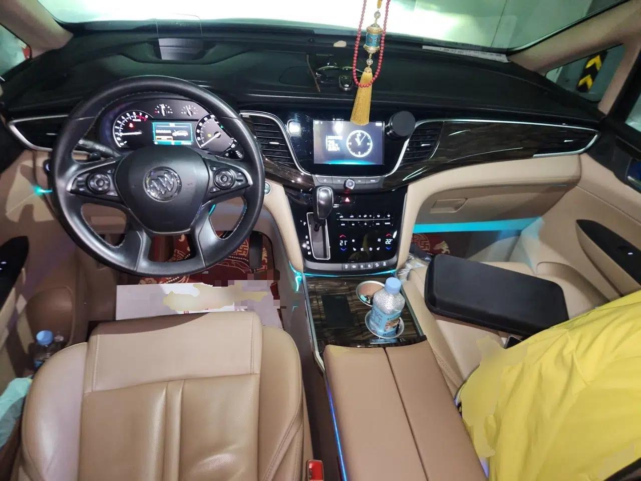 Buick GL8 2018 ES 28T Flagship Model China VI Standard — миниатюра 9