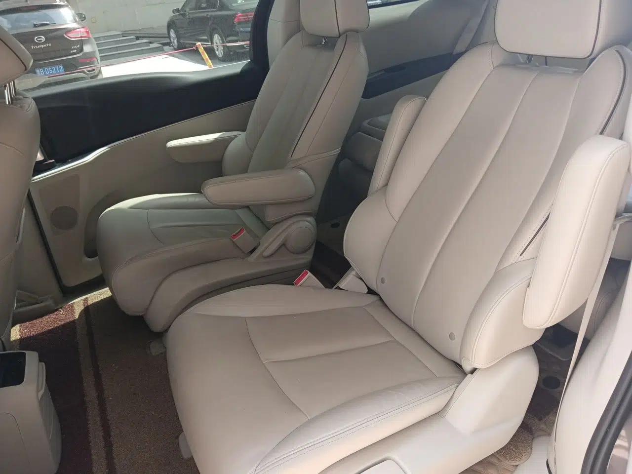 Buick GL8 2020 Land Business Class 652T Luxury Model — миниатюра 17