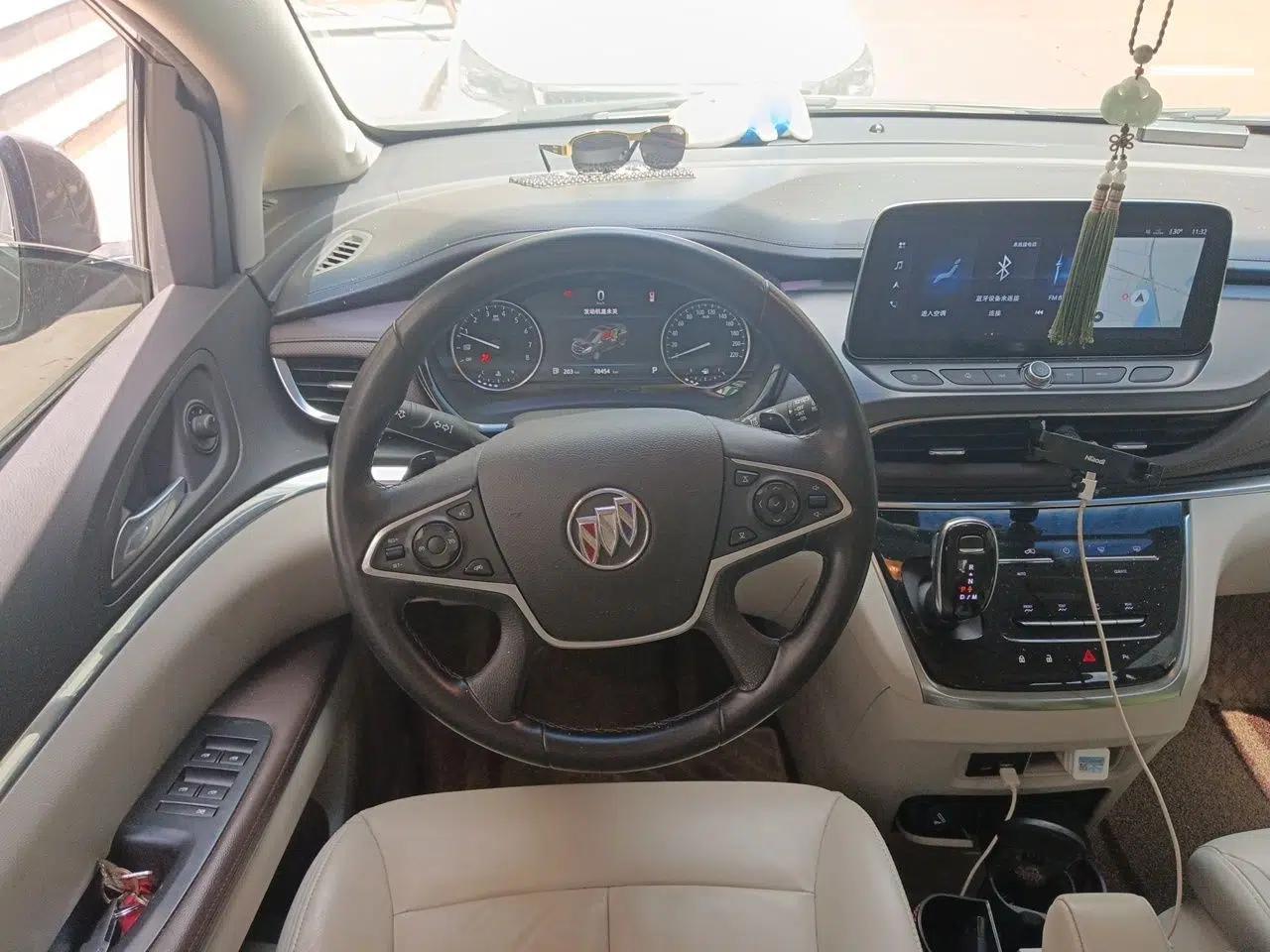 Buick GL8 2020 Land Business Class 652T Luxury Model — миниатюра 10