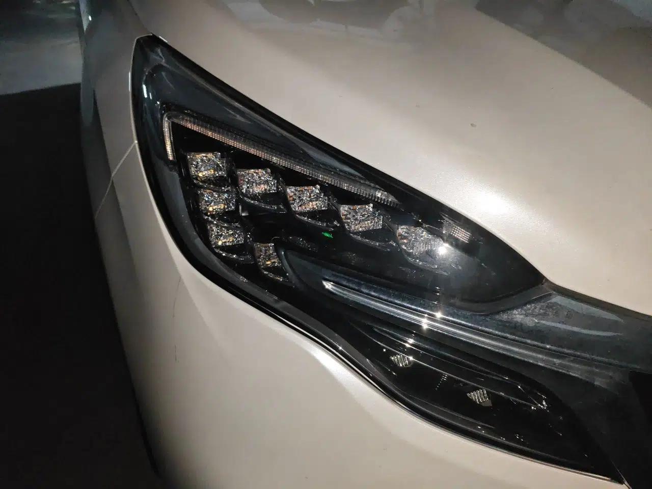Buick GL8 2022 ES Landtrek 653T Comfort Edition — миниатюра 7