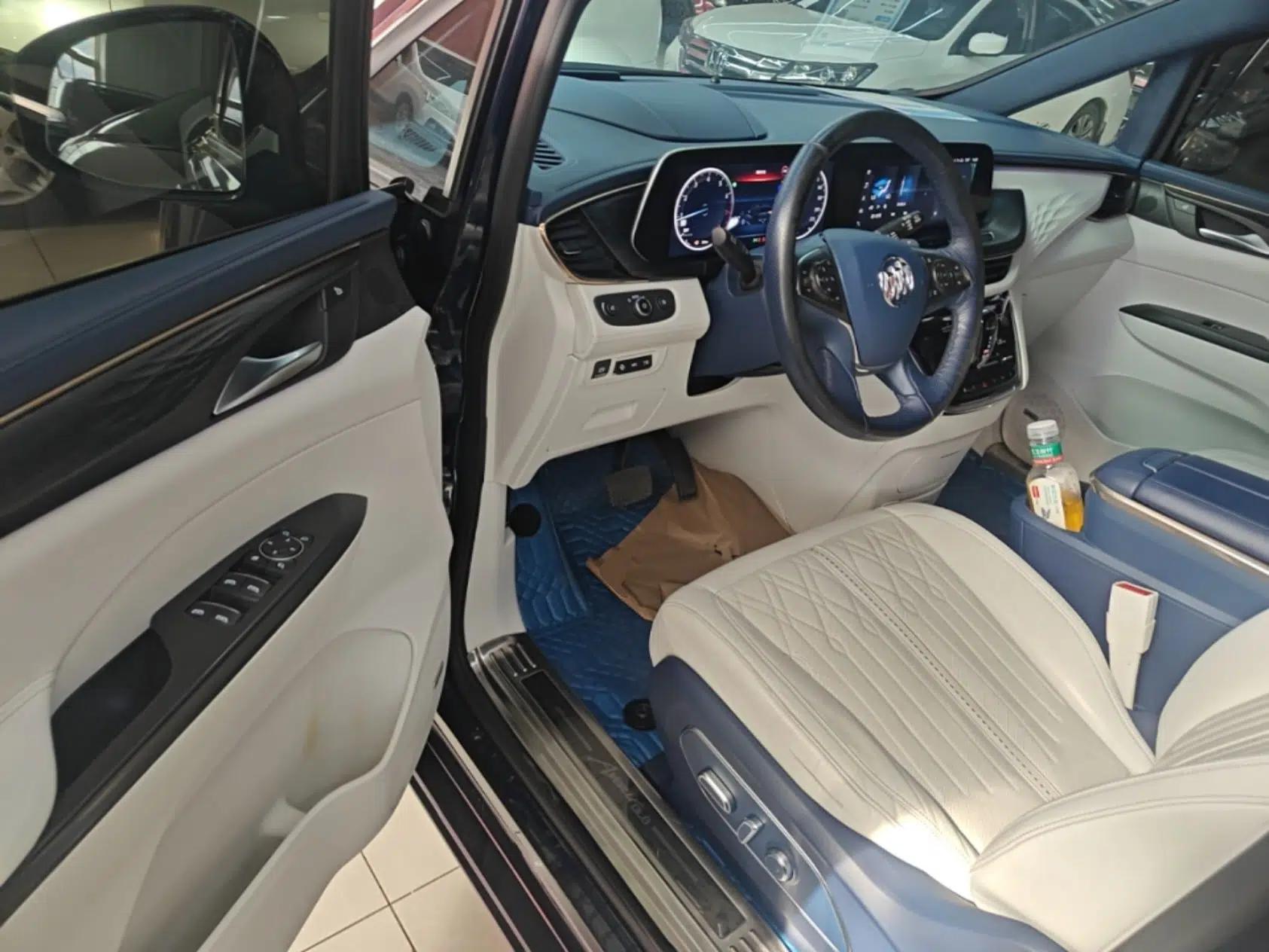 Buick GL8 2021 Avenir Aivia Four-Seat Prestige Edition — миниатюра 18