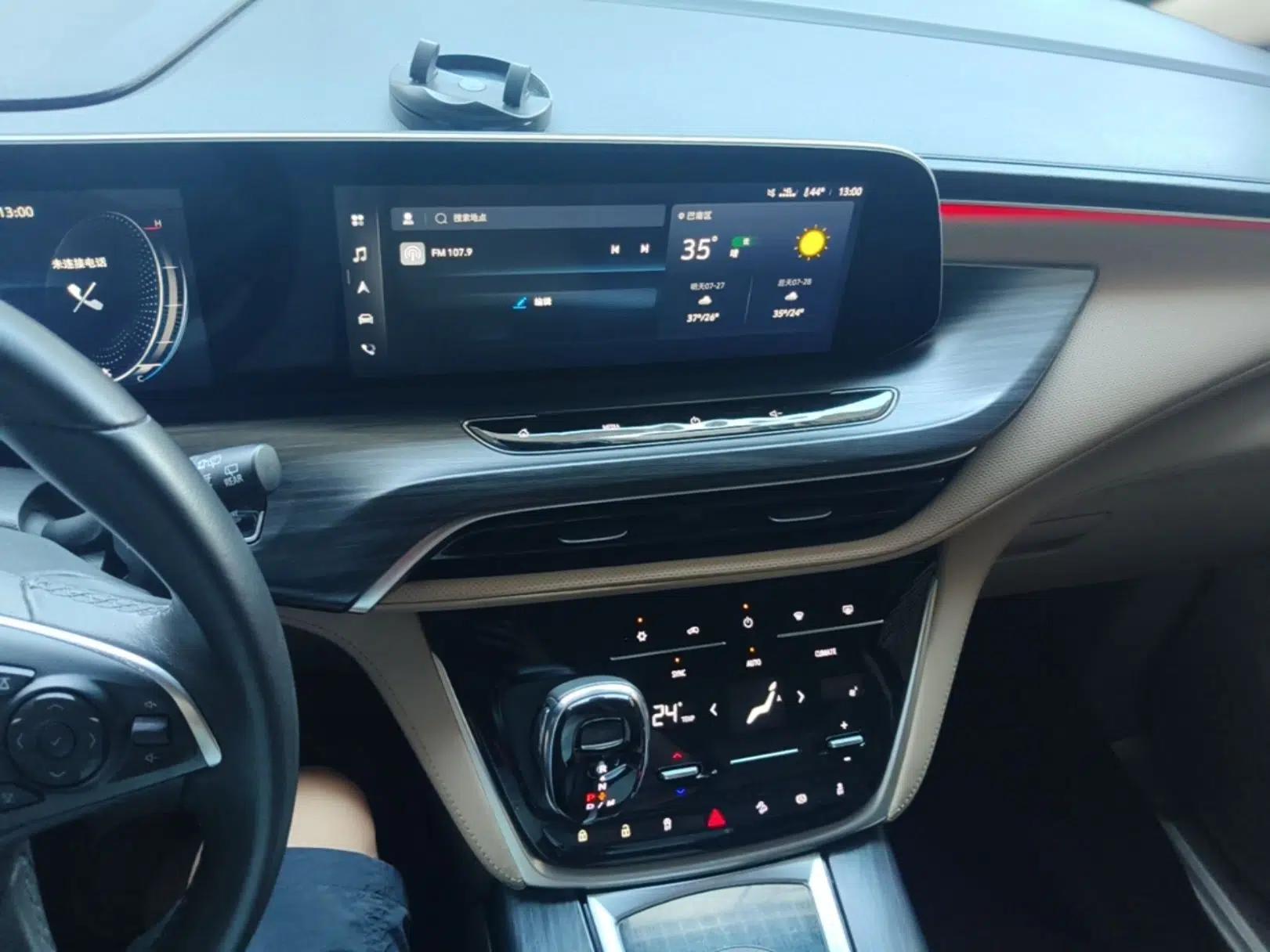 Buick GL8 2020 ES Land Cruiser 653T Luxury Edition — миниатюра 15
