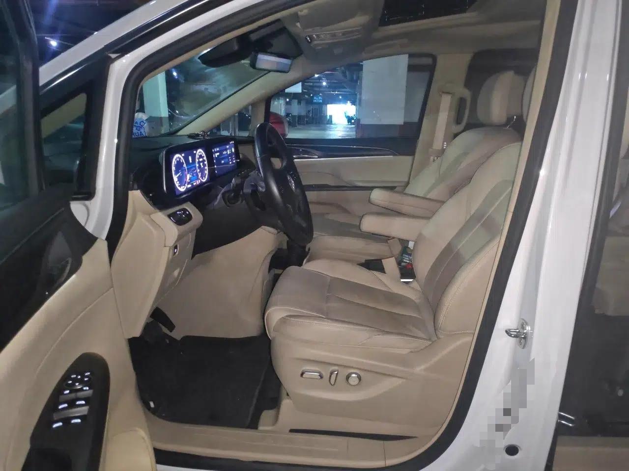 Buick GL8 2022 ES Landtrek 653T Luxury Edition — миниатюра 15