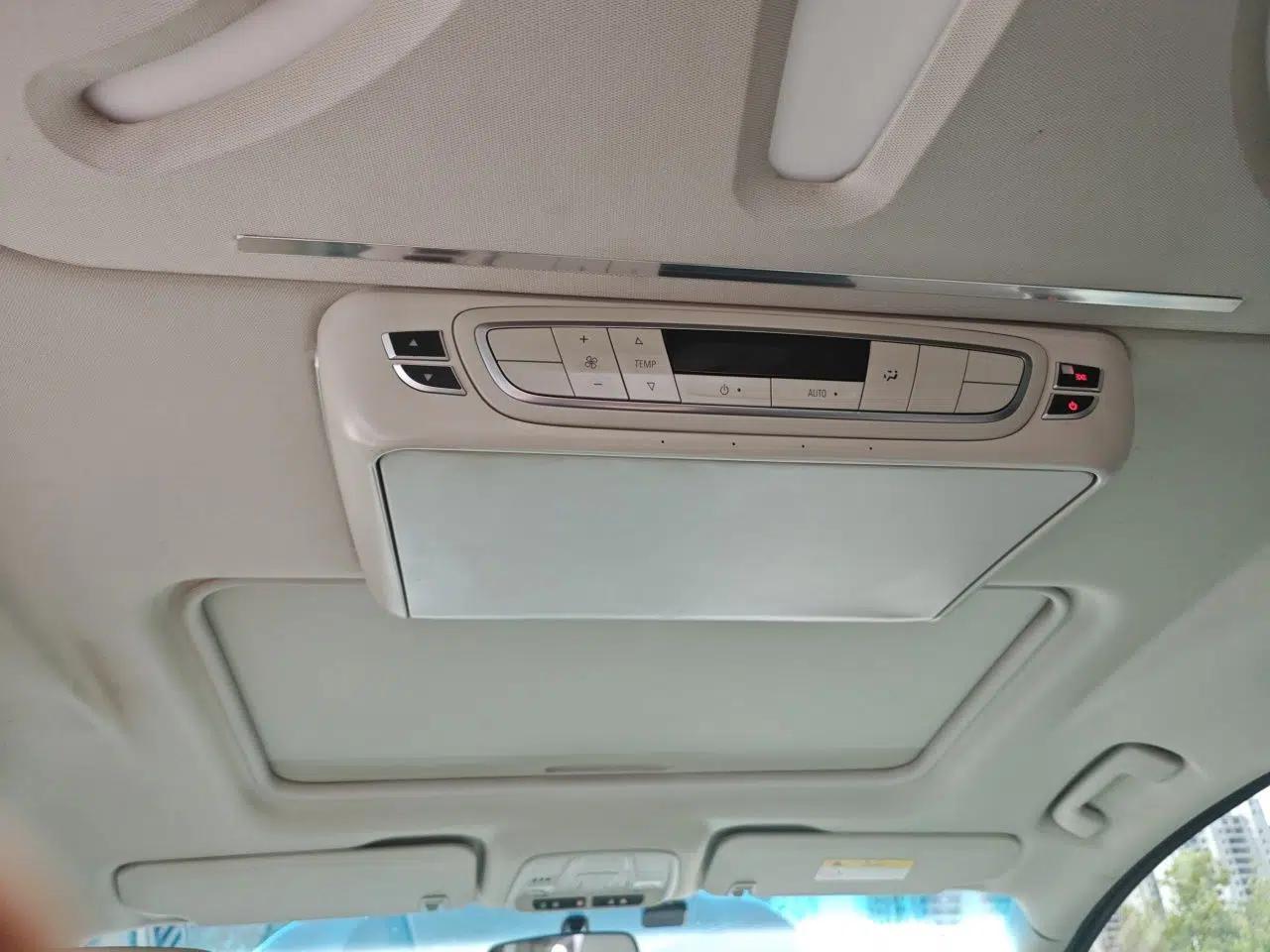 Buick GL8 2022 ES Landtrek 653T Comfort Edition — миниатюра 18