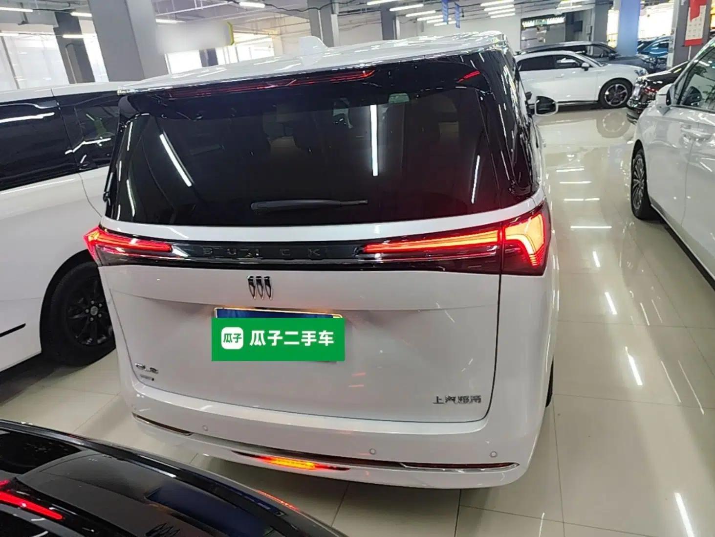Buick GL8 New Energy 2025 Lu Shang Luxury Edition 7-Seater — миниатюра 5