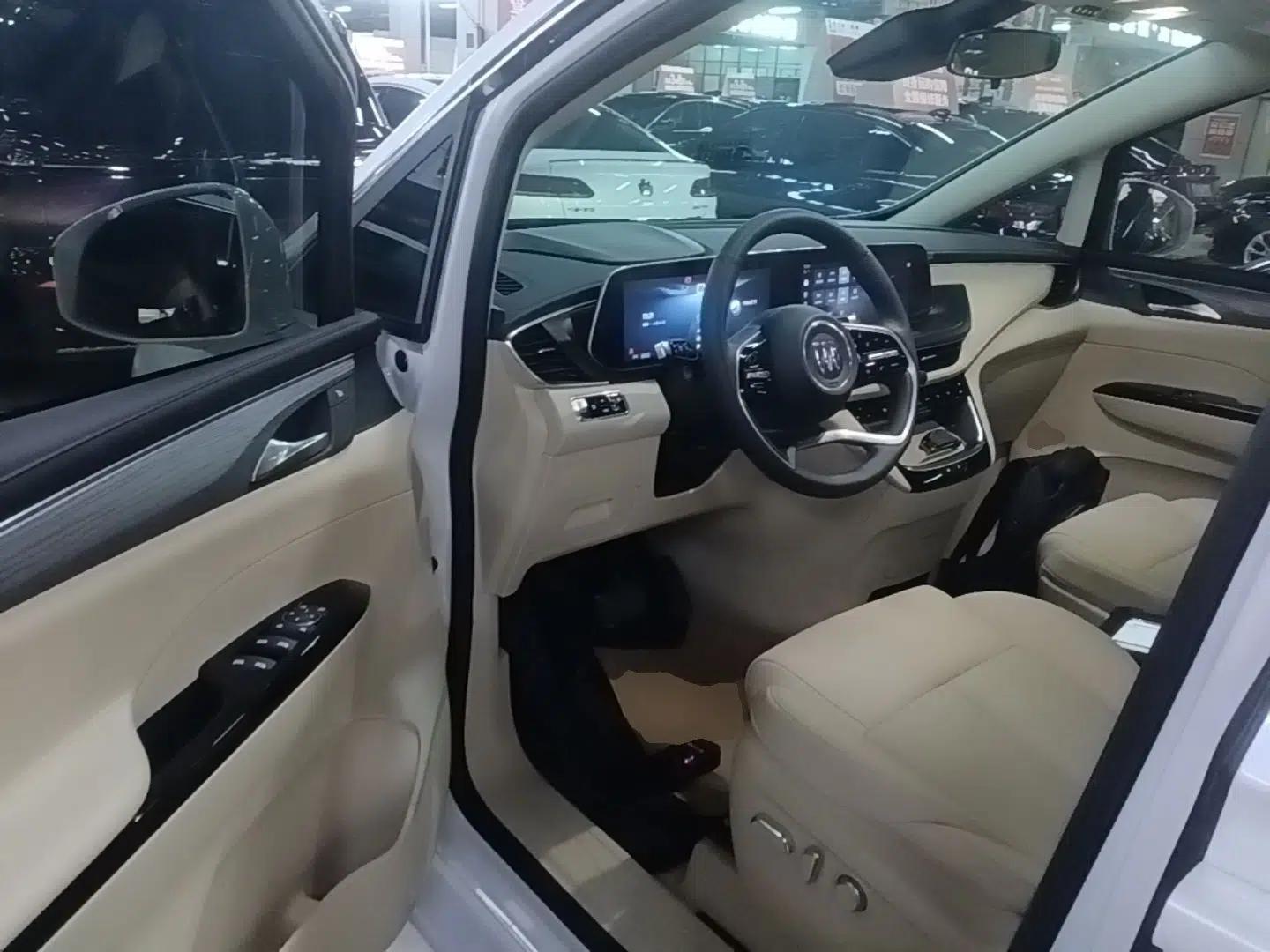 Buick GL8 New Energy 2025 Lu Shang Luxury Edition 7-Seater — миниатюра 28