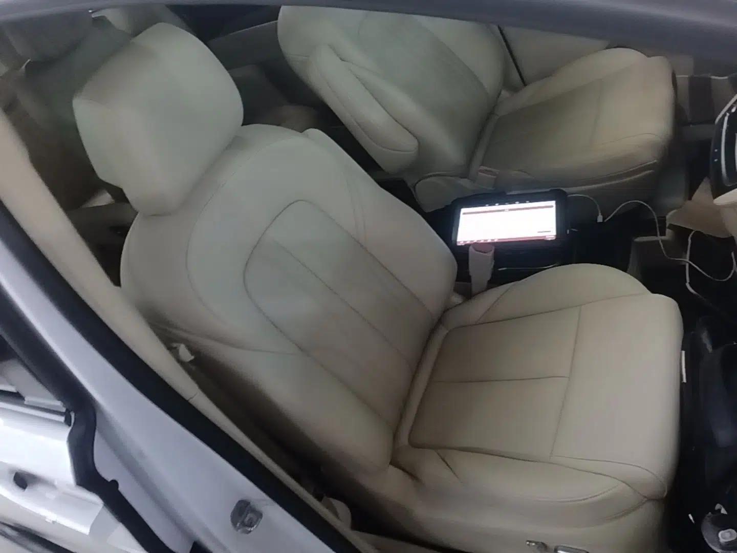 Buick GL8 New Energy 2025 Lu Shang Luxury Edition 7-Seater — миниатюра 29