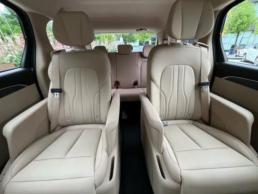 Buick GL8 New Energy 2025 Lu Shang Luxury Edition 7-Seater — миниатюра 41