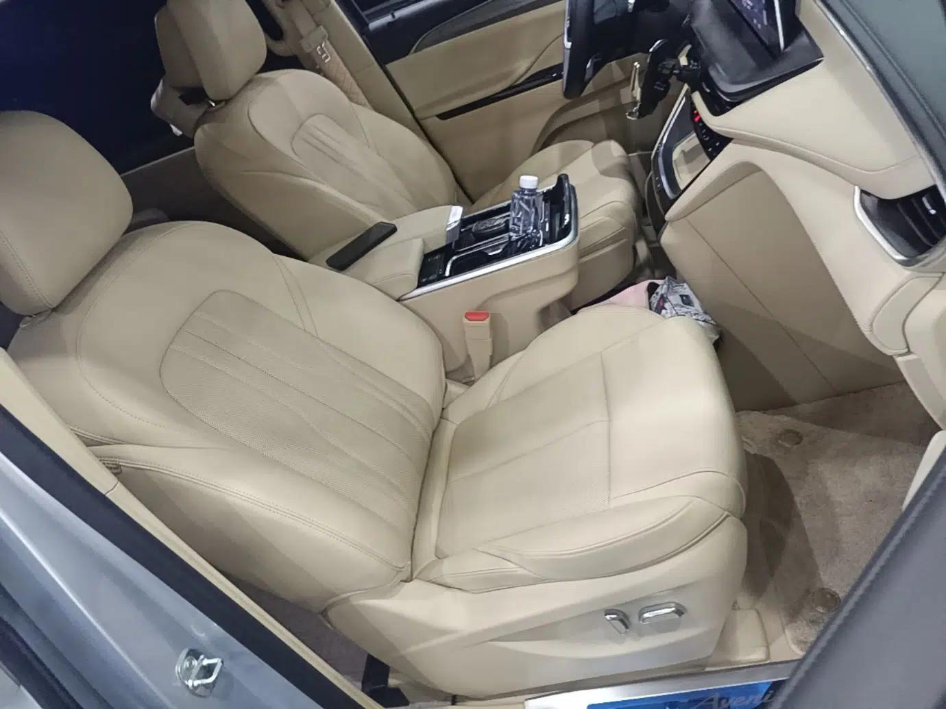 Buick GL8 New Energy 2025 Lu Shang Luxury Edition 7-Seater — миниатюра 19