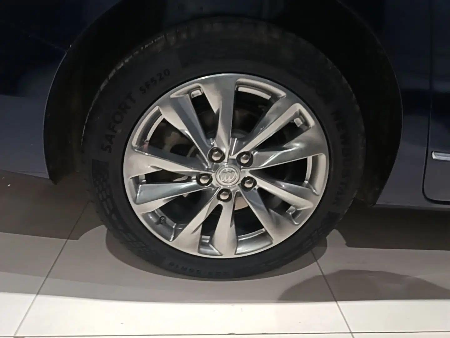 Buick GL8 2022 Avenir Avia Four-Seat Prestige Edition — миниатюра 11