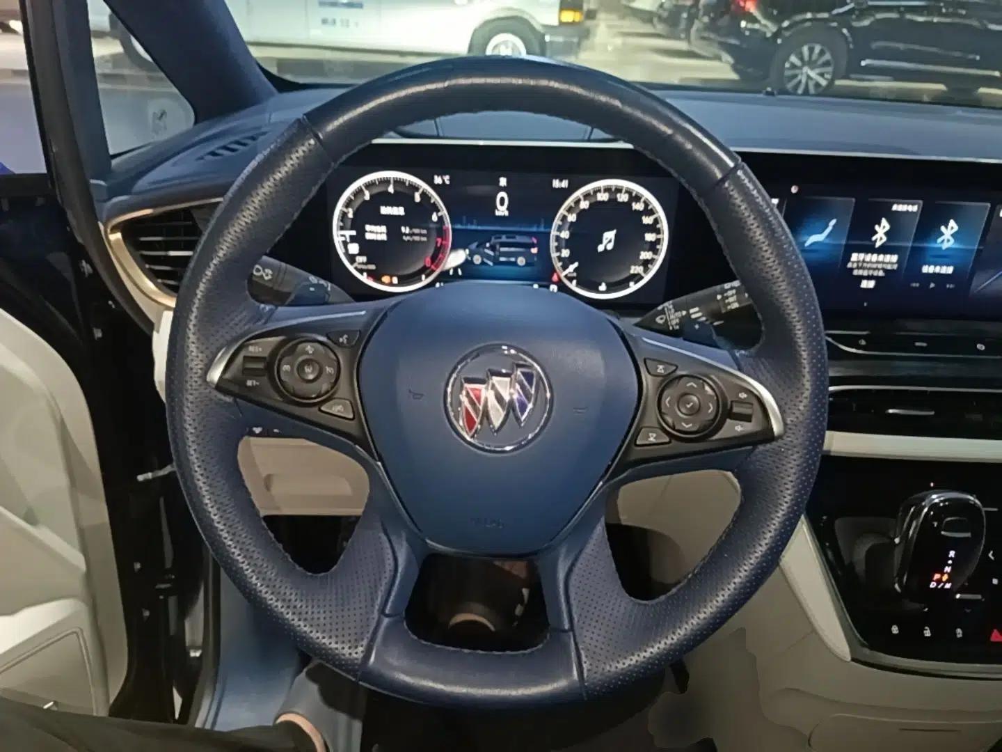 Buick GL8 2022 Avenir Avia Four-Seat Prestige Edition — миниатюра 13