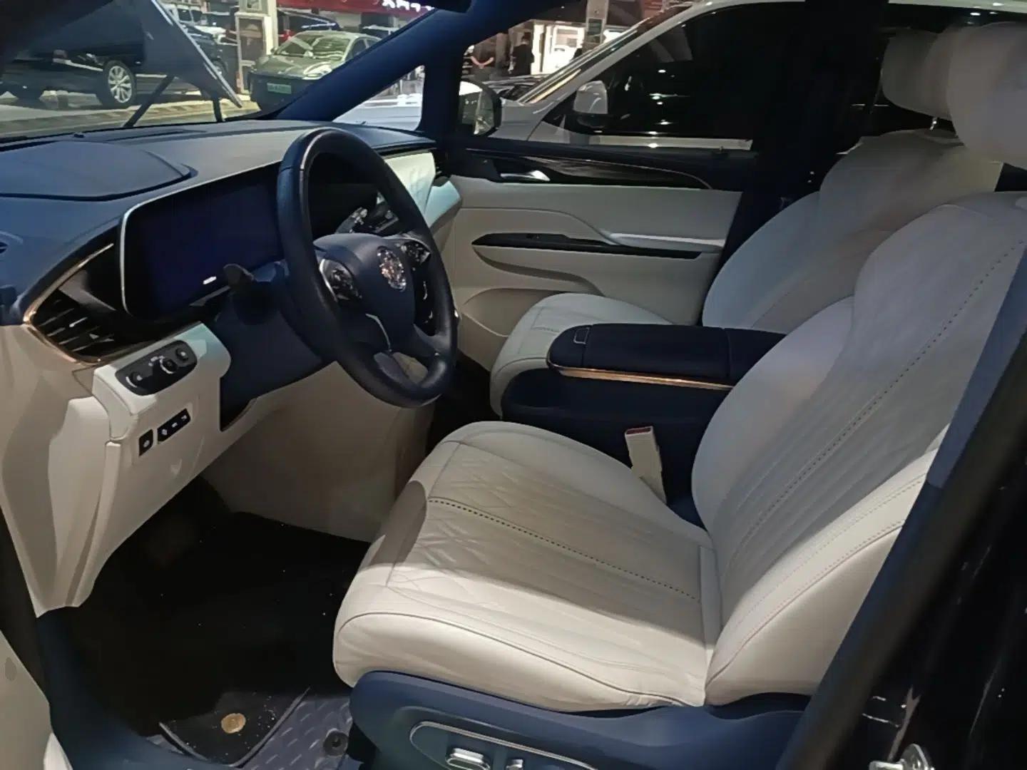 Buick GL8 2022 Avenir Avia Four-Seat Prestige Edition — миниатюра 17