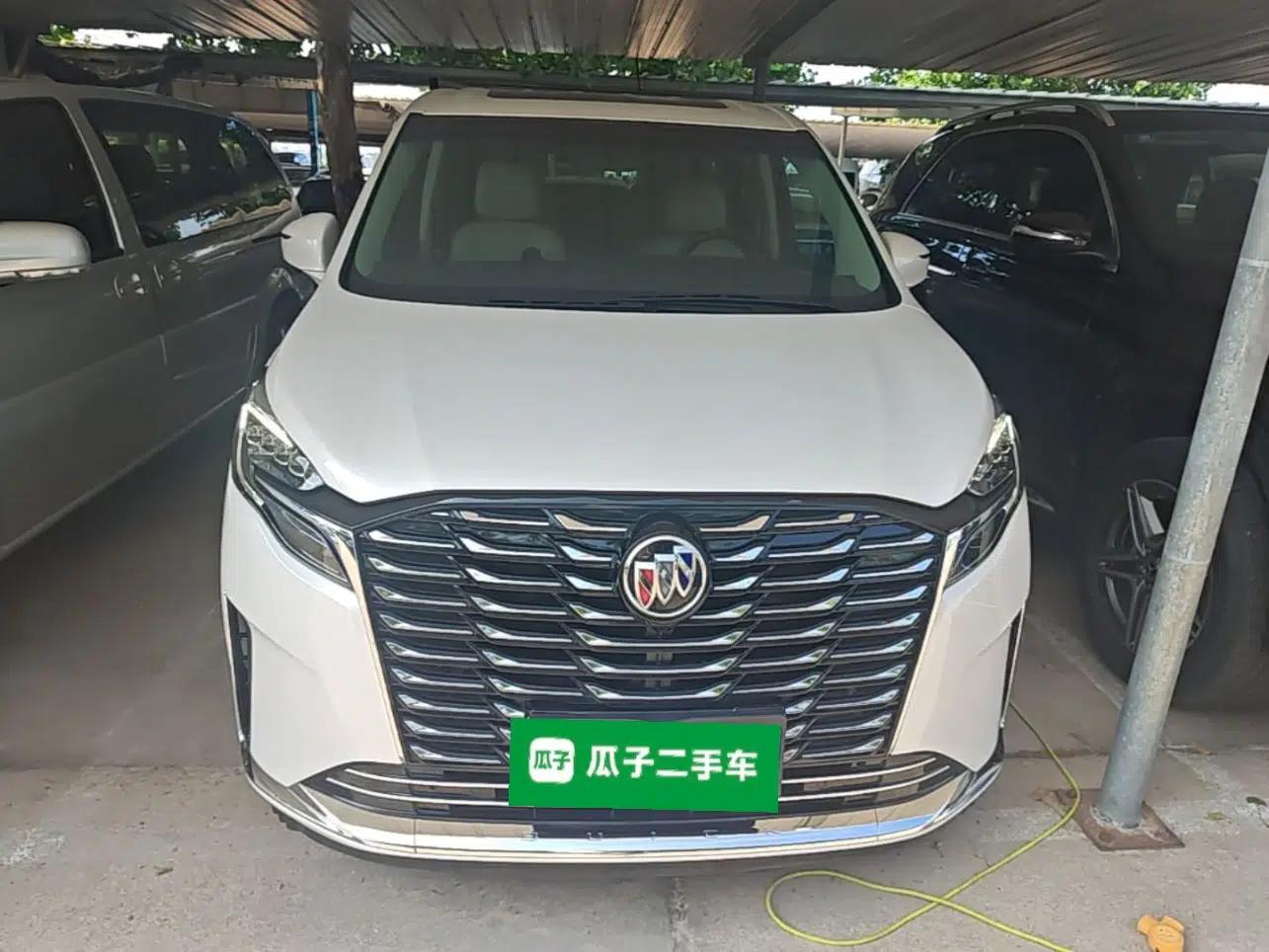 Buick GL8 2023 ES Lu Zun Comfort Model — миниатюра 2