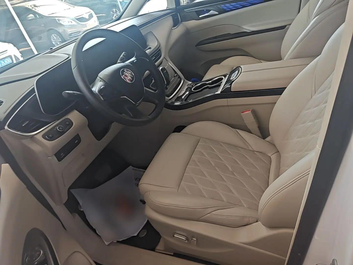 Buick GL8 2023 ES Lu Zun Comfort Model — миниатюра 17