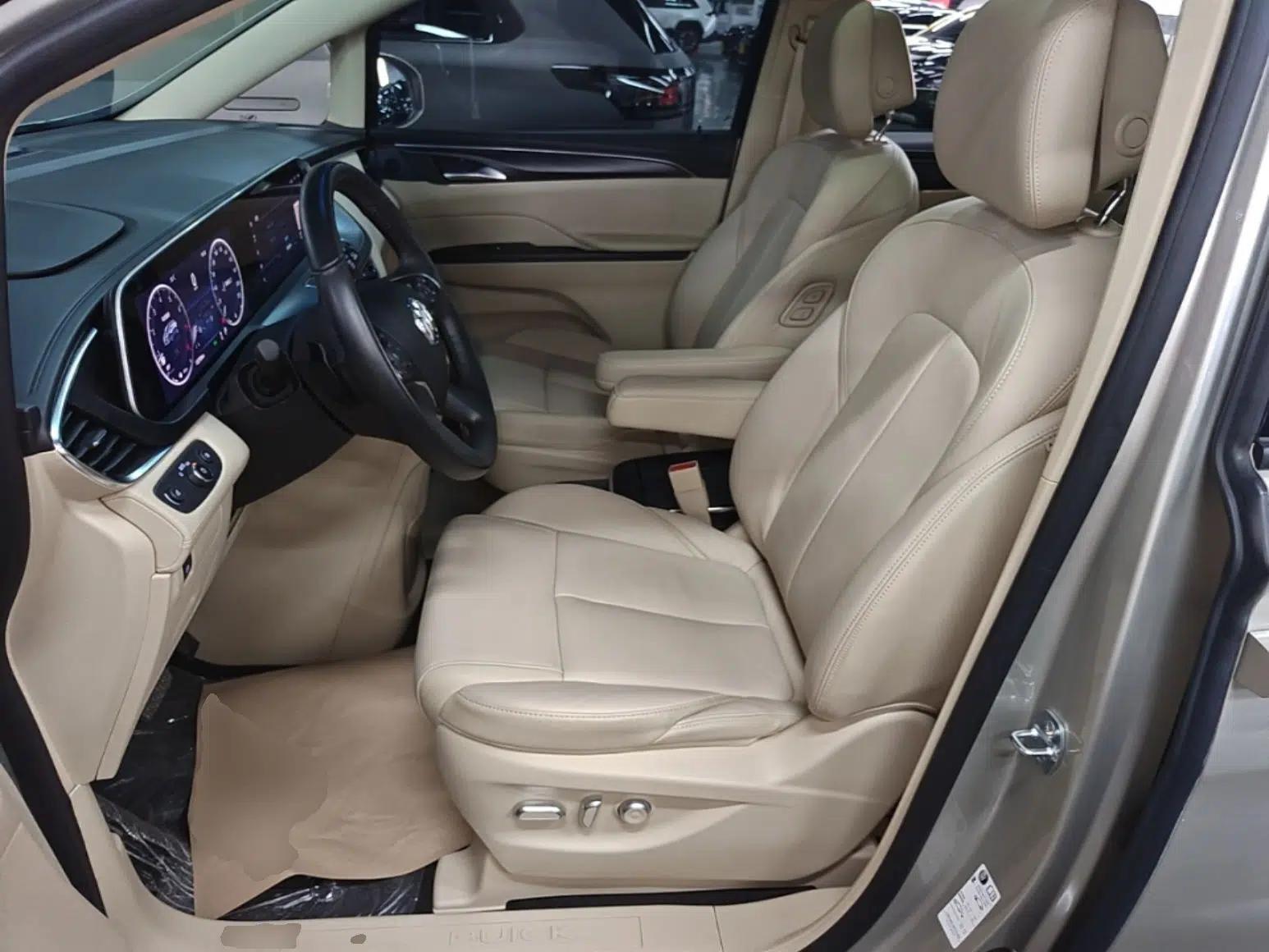 Buick GL8 2023 ES Lu Zun Deluxe Model — миниатюра 17