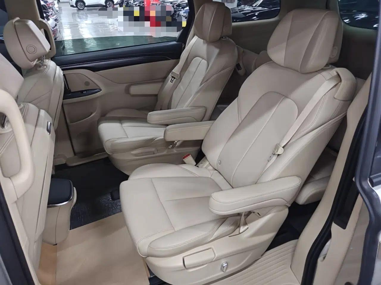 Buick GL8 2023 ES Lu Zun Deluxe Model — миниатюра 20