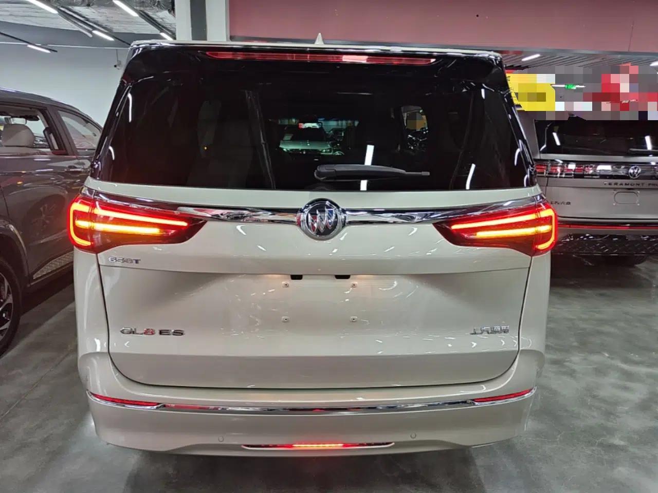 Buick GL8 2023 ES Lu Zun Deluxe Model — миниатюра 5