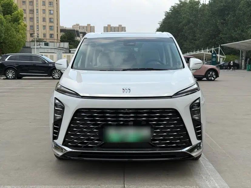 Buick GL8 New Energy 2024 Lu Zun Deluxe Edition 7-Seater — миниатюра 18