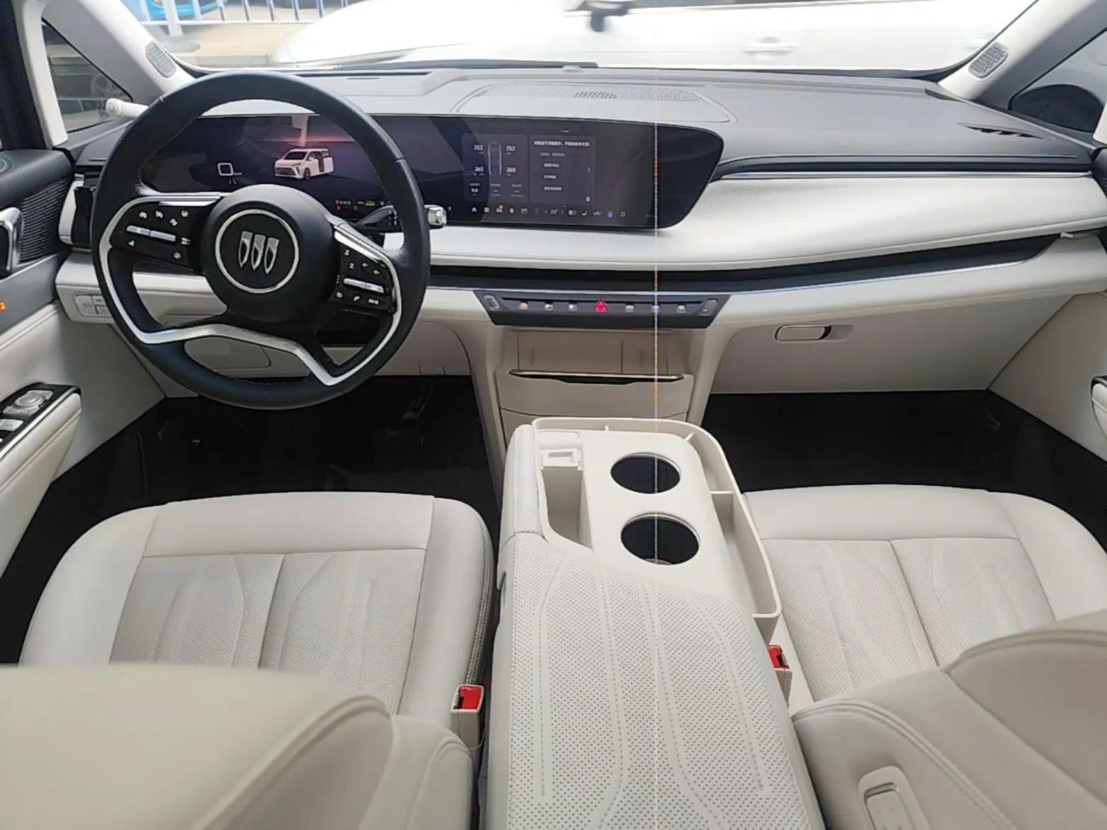 Buick GL8 New Energy 2024 Lu Zun Deluxe Edition 7-Seater — миниатюра 20