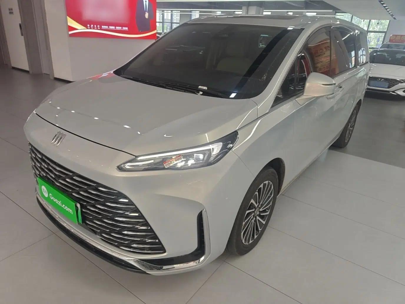 Buick GL8 New Energy 2025 Lu Shang Luxury Edition 7-Seater — миниатюра 1