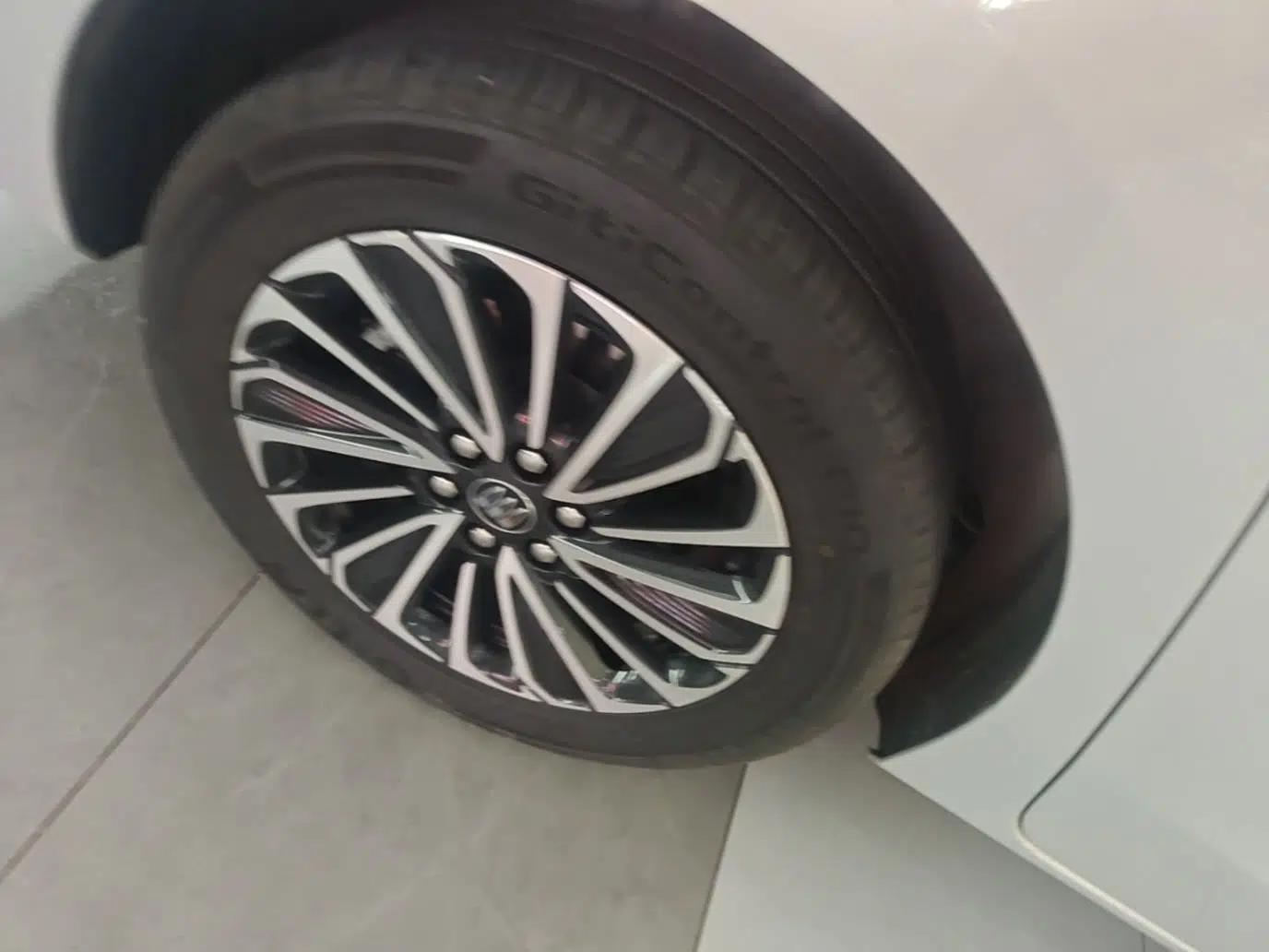 Buick GL8 New Energy 2025 Lu Shang Luxury Edition 7-Seater — миниатюра 11