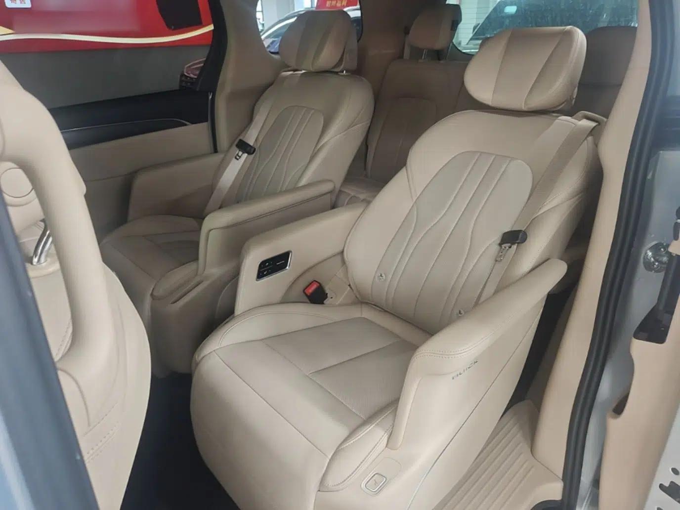 Buick GL8 New Energy 2025 Lu Shang Luxury Edition 7-Seater — миниатюра 20