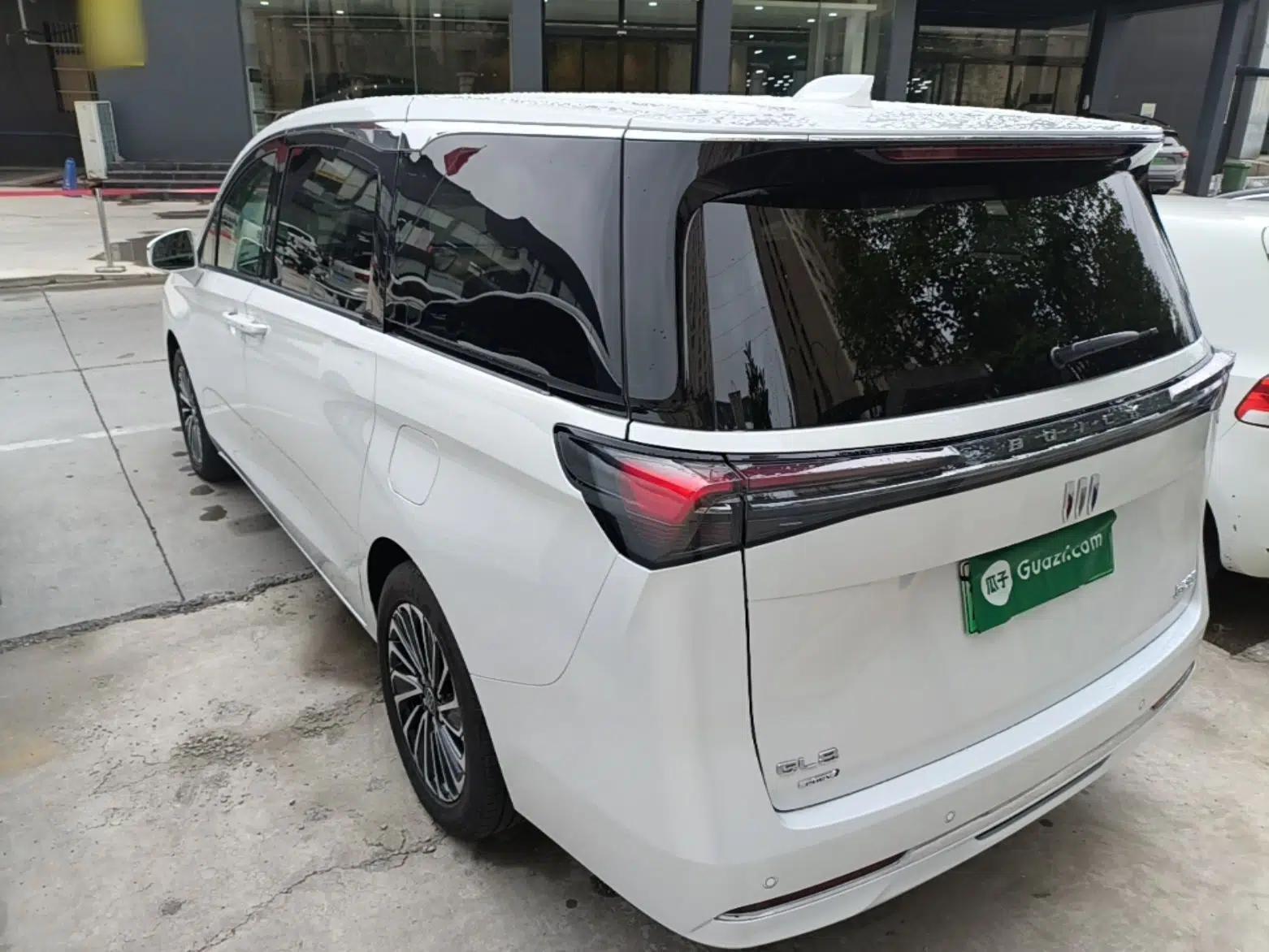 Buick GL8 New Energy 2025 Lu Shang Luxury Edition 7-Seater — миниатюра 4