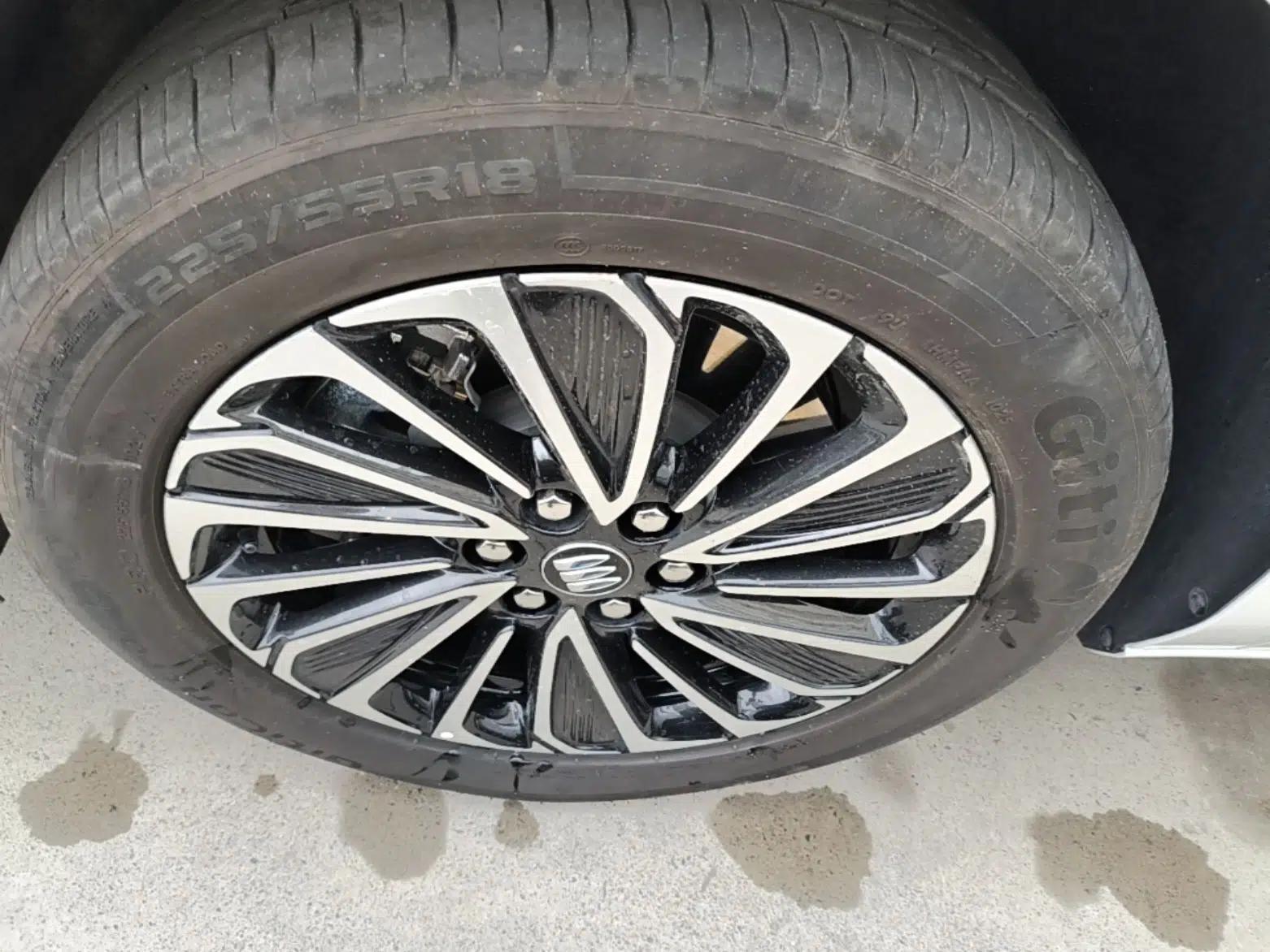 Buick GL8 New Energy 2025 Lu Shang Luxury Edition 7-Seater — миниатюра 10