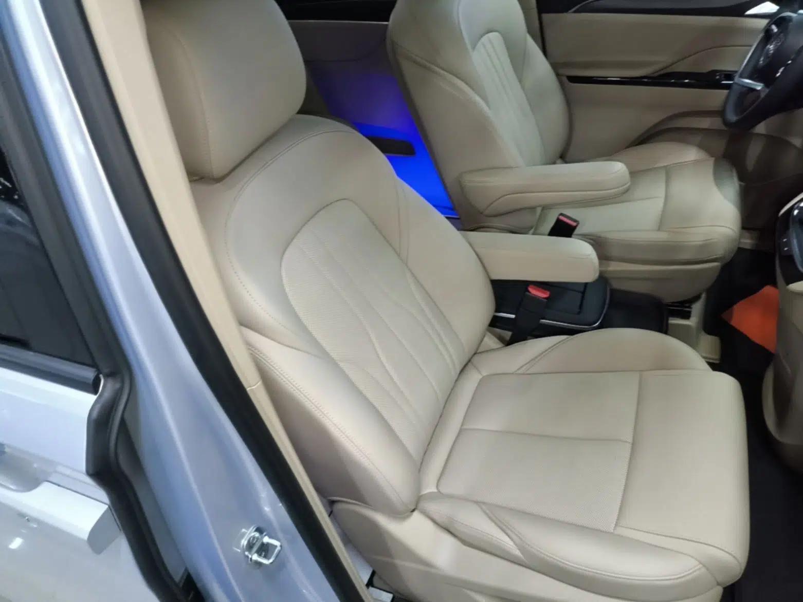 Buick GL8 New Energy 2025 Lu Shang Luxury Edition 7-Seater — миниатюра 26
