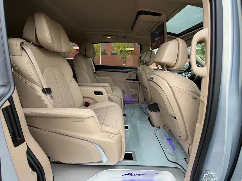 Buick GL8 New Energy 2025 Lu Shang Luxury Edition 7-Seater — миниатюра 34