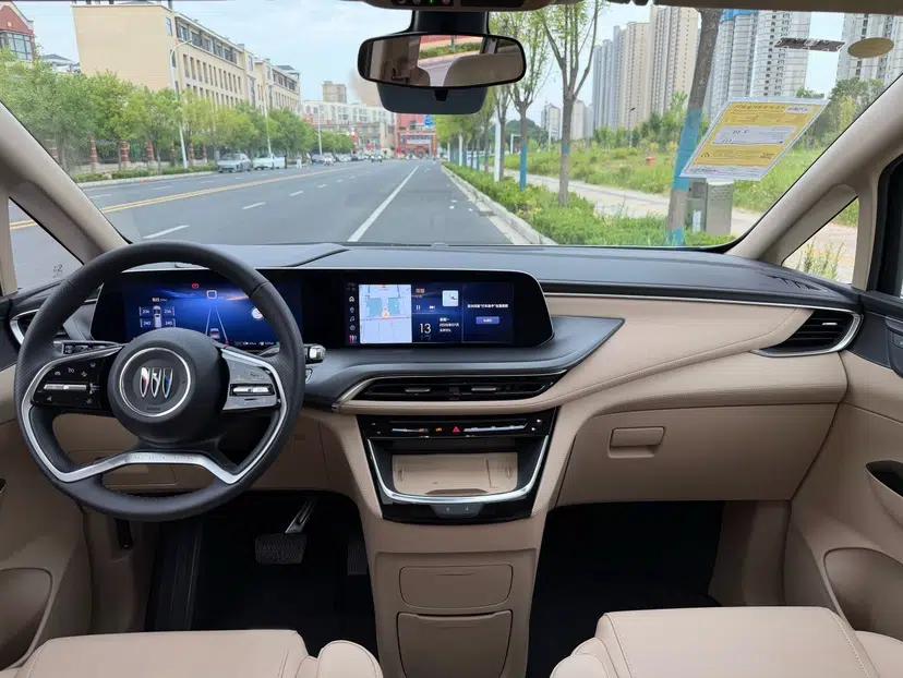 Buick GL8 New Energy 2025 Lu Shang Luxury Edition 7-Seater — миниатюра 36