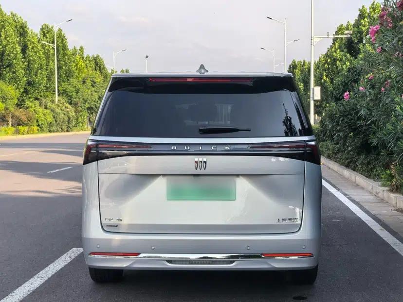 Buick GL8 New Energy 2025 Lu Shang Luxury Edition 7-Seater — миниатюра 18