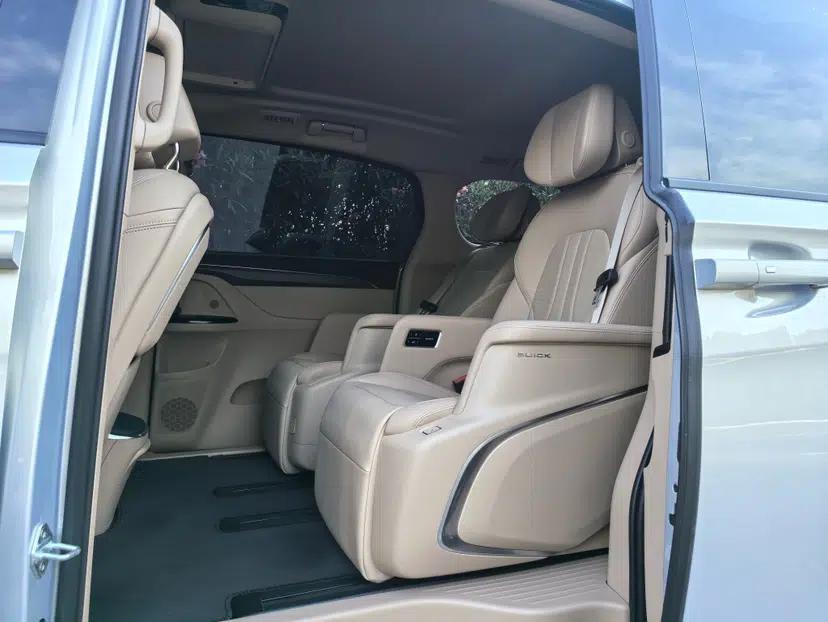 Buick GL8 New Energy 2025 Lu Shang Luxury Edition 7-Seater — миниатюра 32