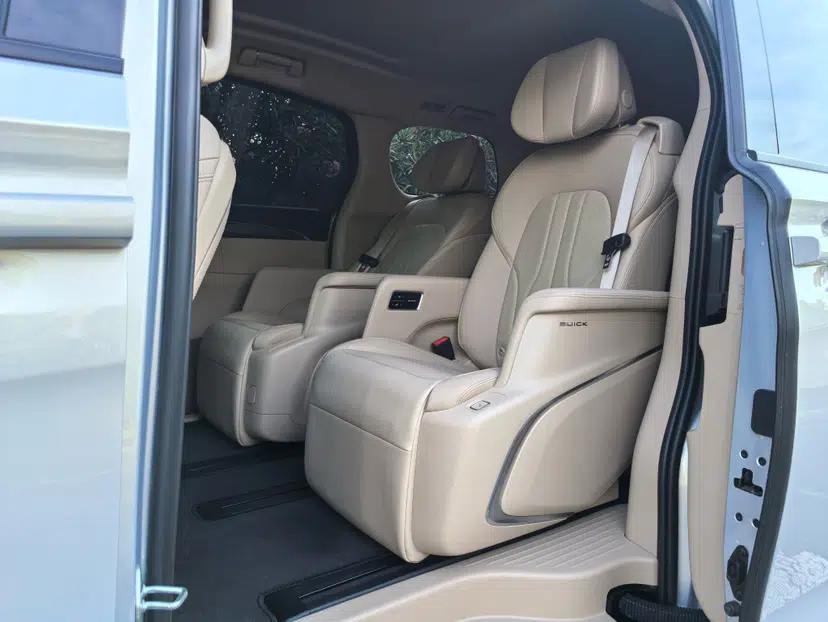 Buick GL8 New Energy 2025 Lu Shang Luxury Edition 7-Seater — миниатюра 40
